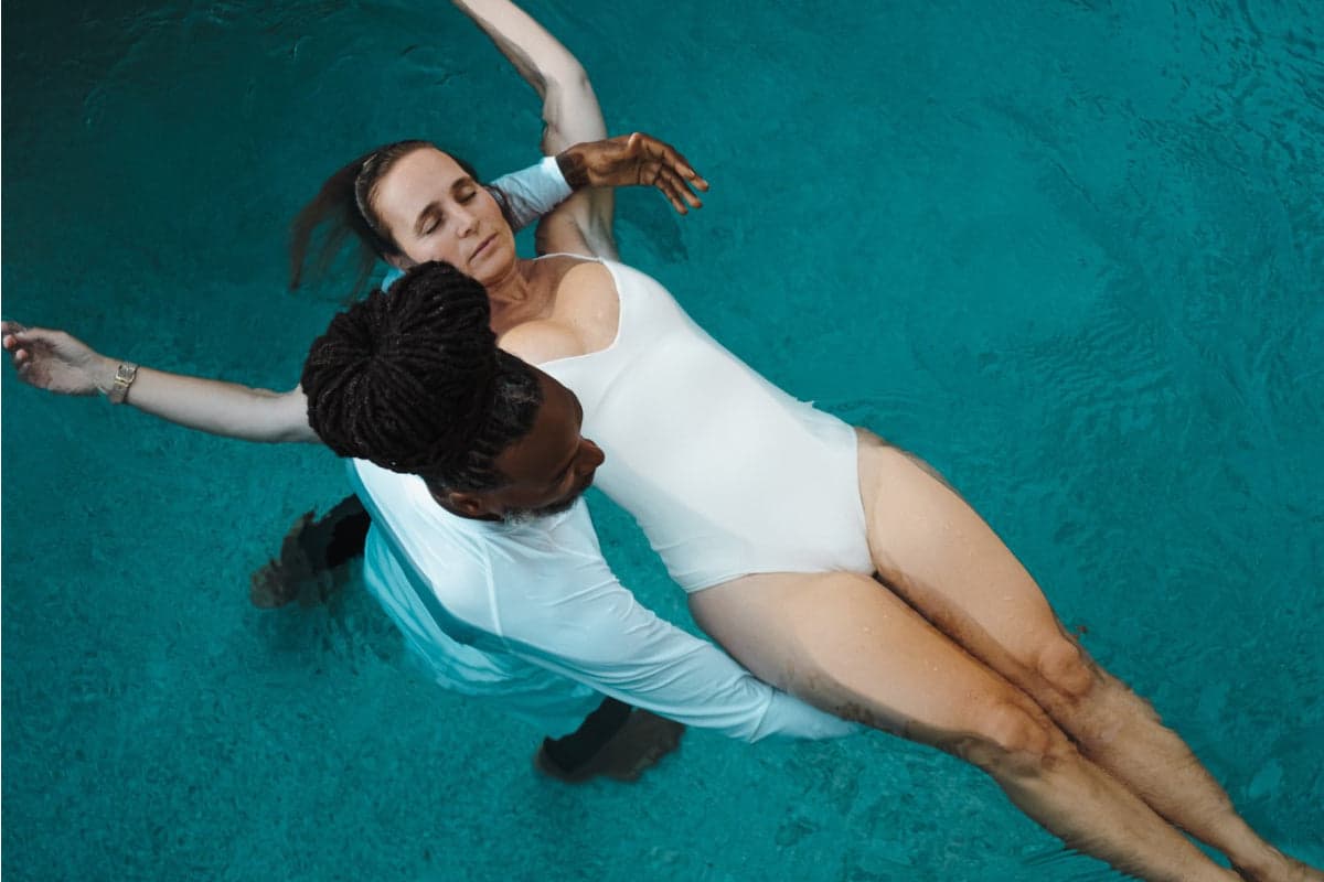 Floating In Space: What Is Watsu Therapy?